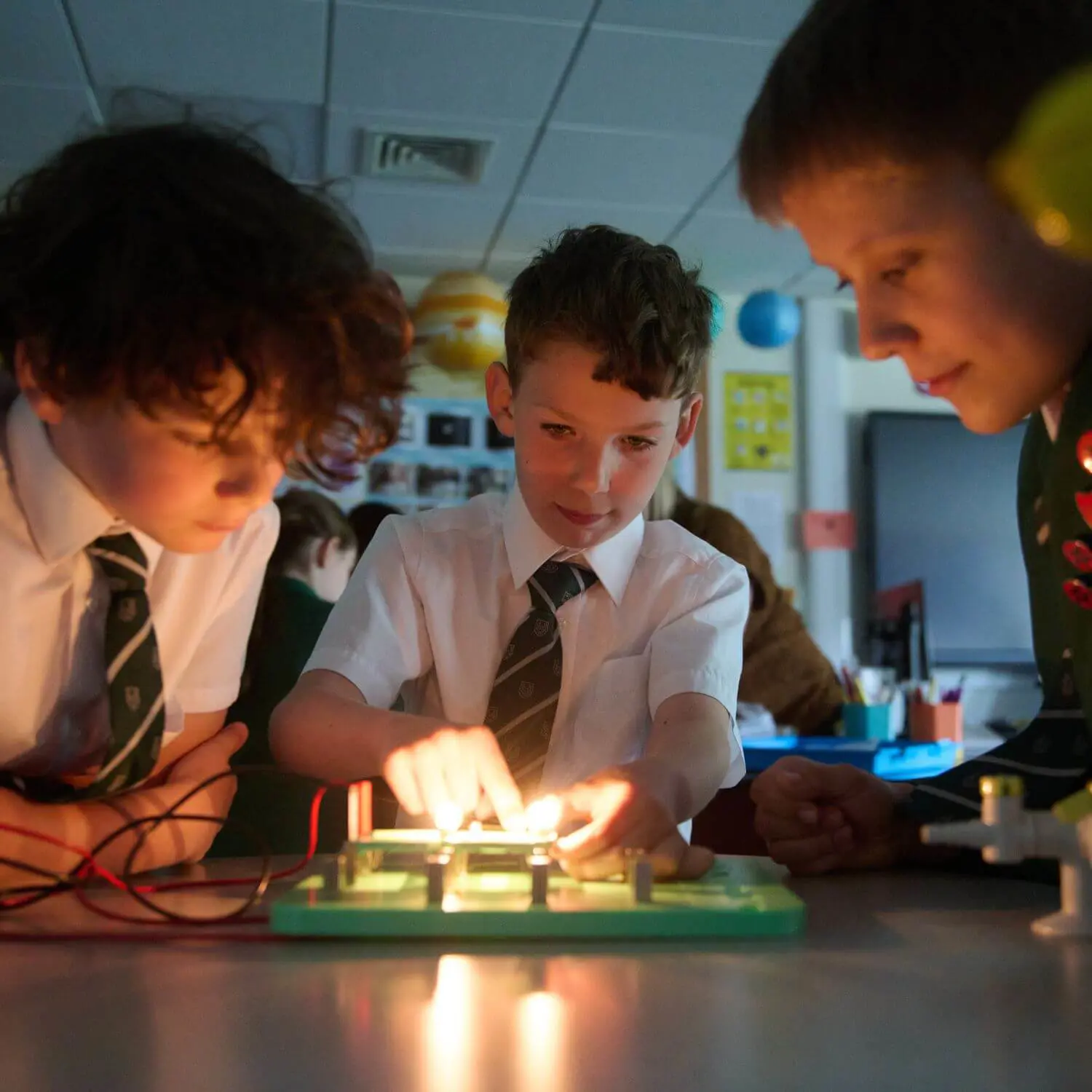 The Grange School Junior pupils learning circuitry.
